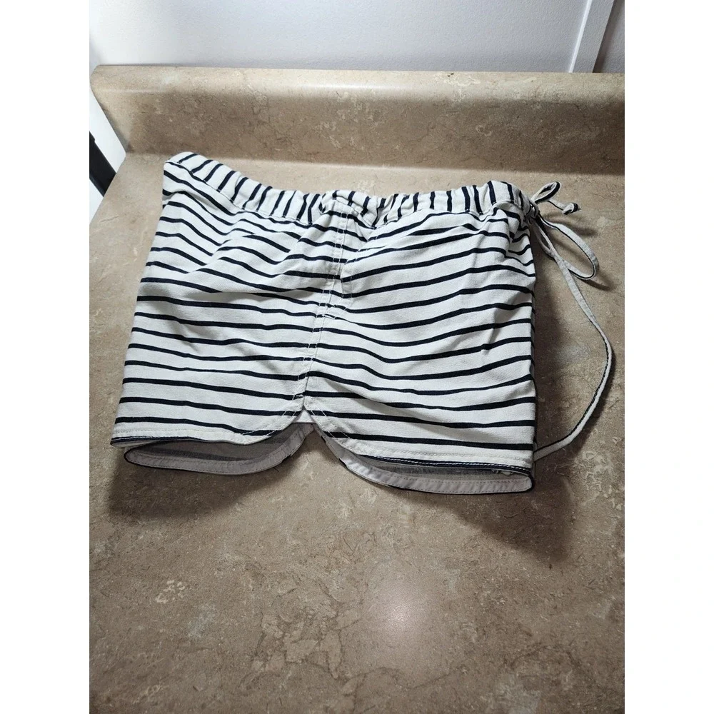 J. Crew Linen Blend SZ M Elastic Waist Shorts Blue Stripe Nautical Beach Coastal